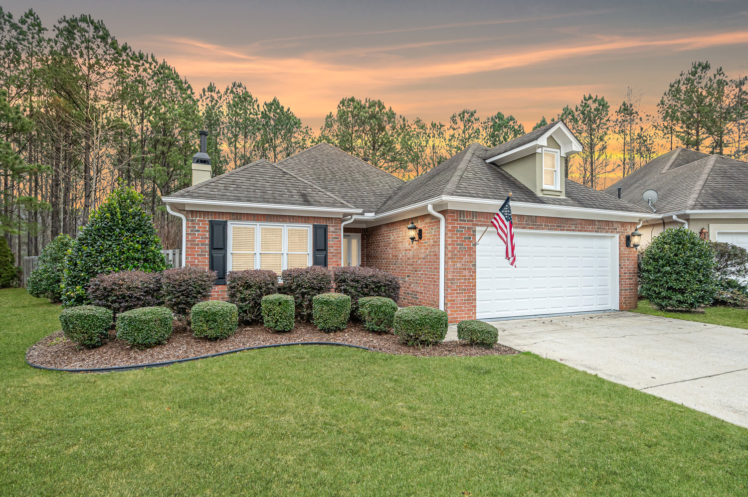 Virtual Tour of Birmingham Metro Real Estate Listing For Sale | 4565 Guilford Circle, Hoover, AL 35242